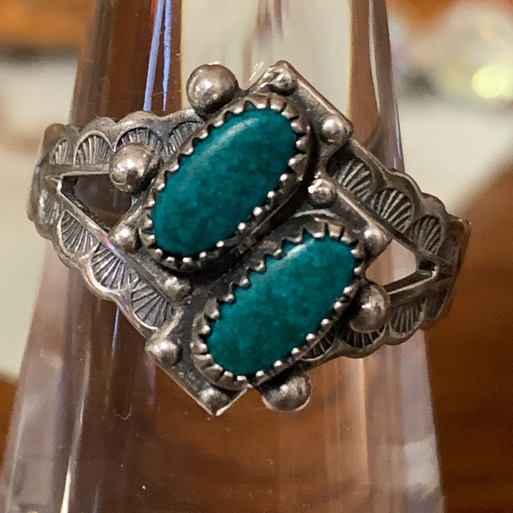 Vintage Zuni Turquoise Ring